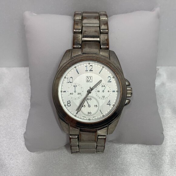 NY&C Stainless Steel Ladies Watch With Quartz Movement - Picture 1 of 10